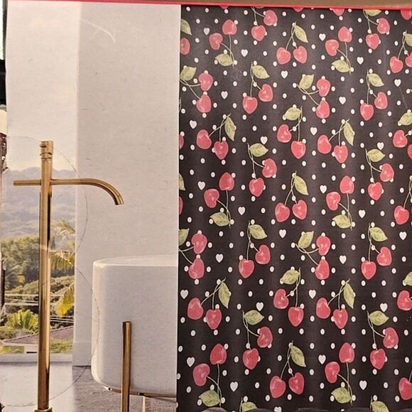 Juicy Couture Home Cherry Hearts 14-Piece Shower Set - Picture 6 of 6